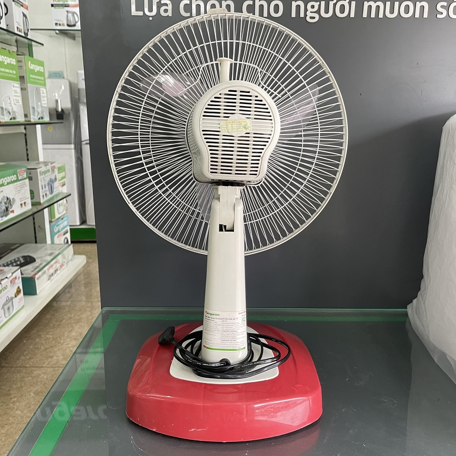 Quạt bàn Kangaroo KG710 - Thanh lý hàng trưng bày