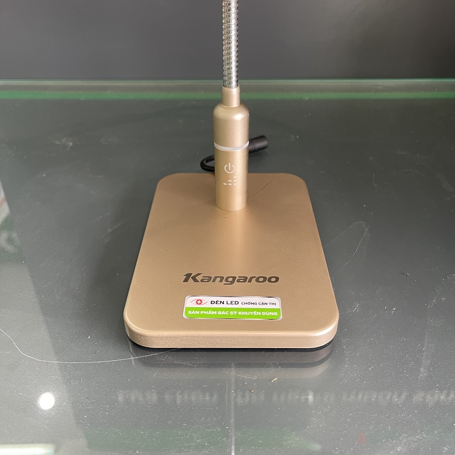 Đèn Led để bàn Kangaroo KG731 - Hàng trưng bày thanh lý