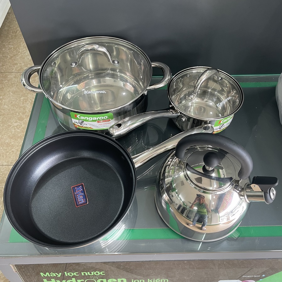 Bộ 4 món nồi, chảo, quánh, ấm Kangaroo KG998M - Thanh lý hàng trưng bày