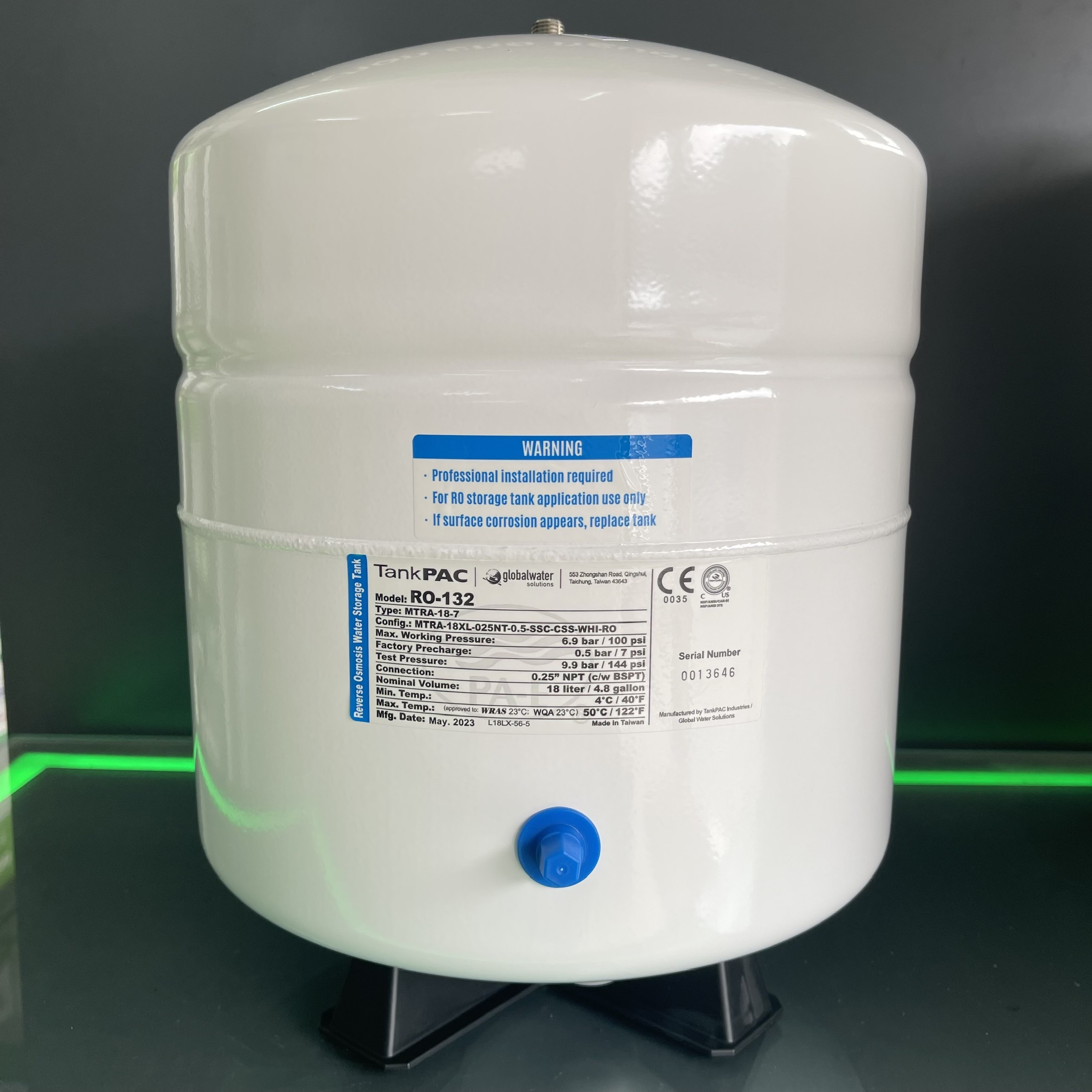 Bình áp nhựa 4.2G-Wellsys đầu van Ф12.95 (S)