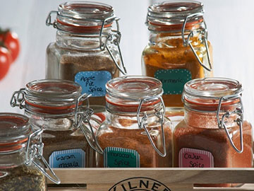 Chọn hũ thủy tinh đựng gia vị đẹp mãn nhãn