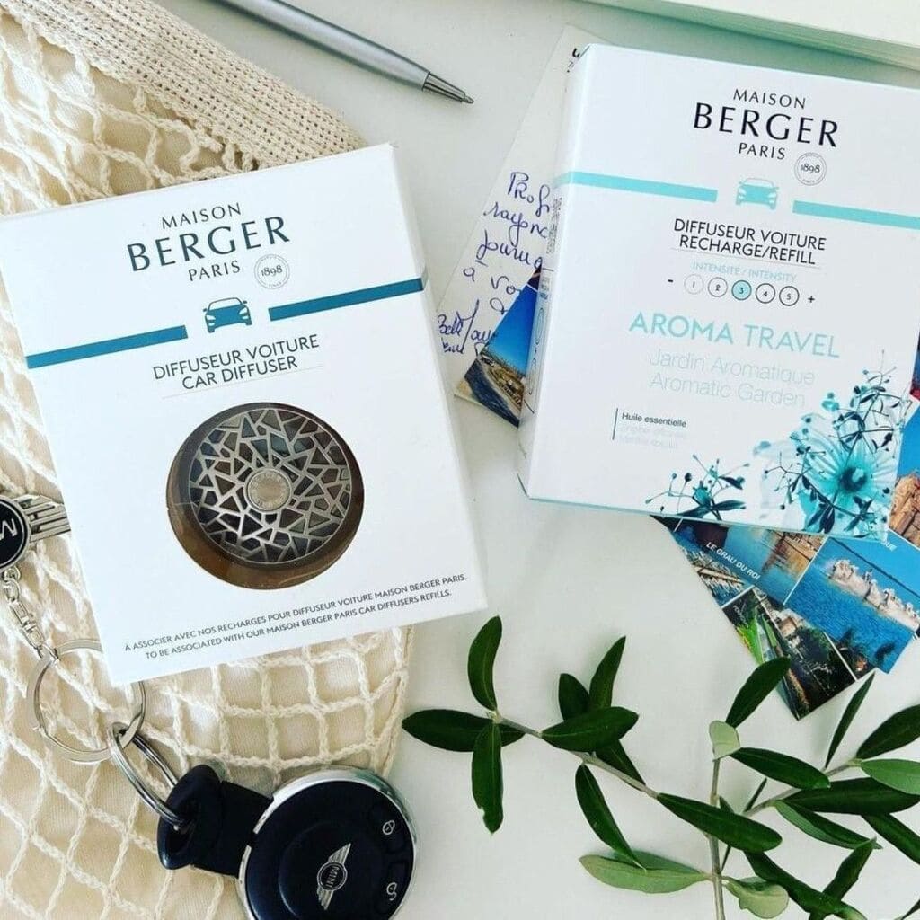 MAISON BERGER - Kẹp tinh dầu xe hơi Graphic