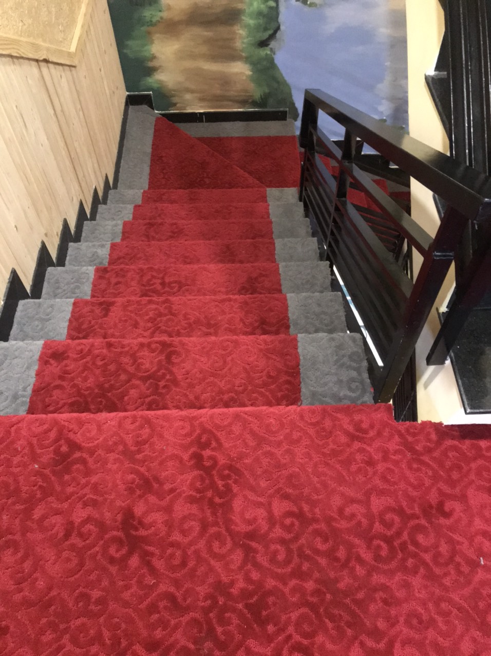 Thảm len trải cầu thang venetia