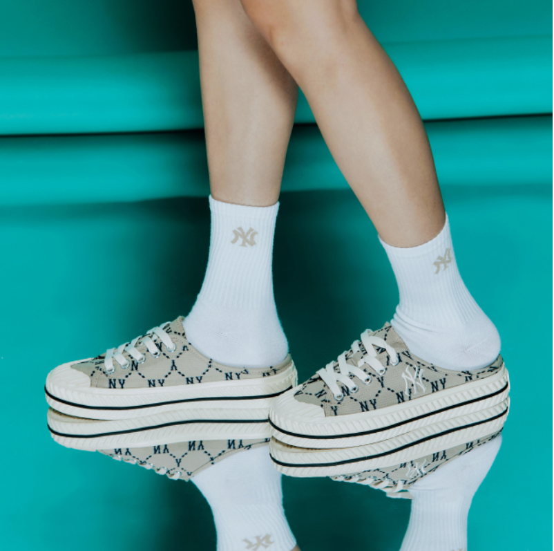 Giày MLB Mule Dia Monogram NY Màu Beige 3AMUMDA2N 50BGS