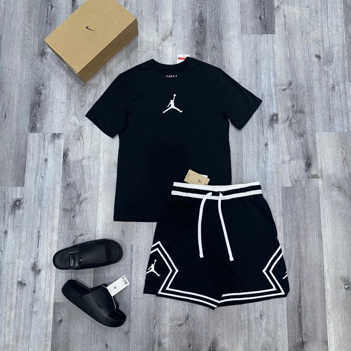 Set Quần Áo Nike Jordan Jumpman Short Sleeve Crew Màu Đen CW5191