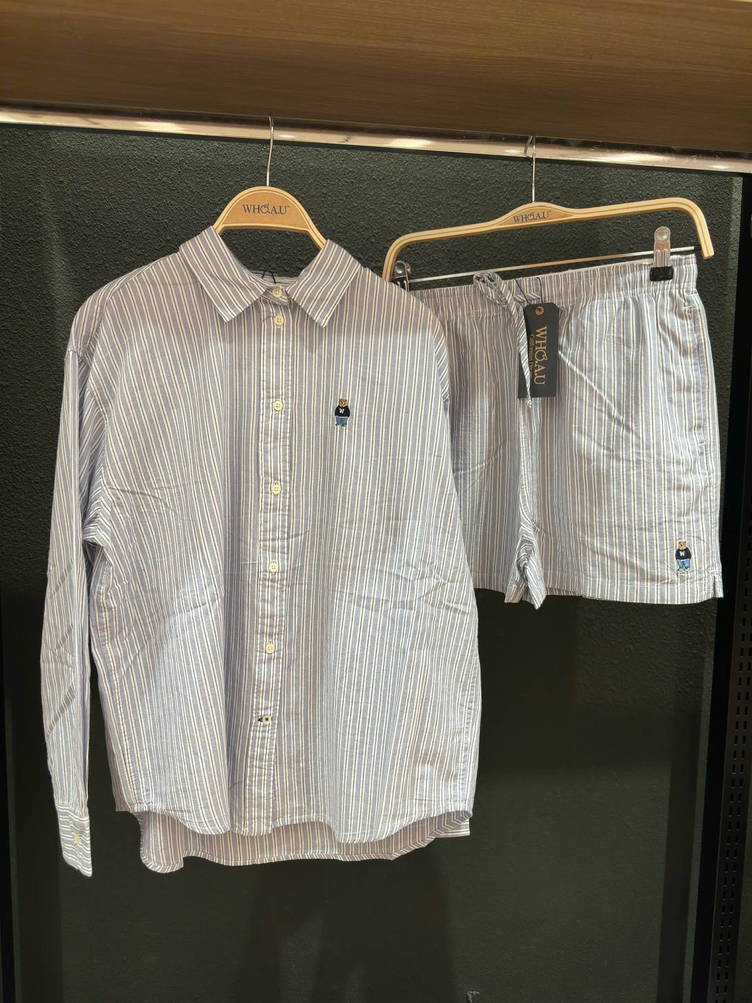 Set Quần Áo Whoau Seve Loose Fit Striped Blue [ WHYSF3731F-00 / WHTHF3701F-00 ]