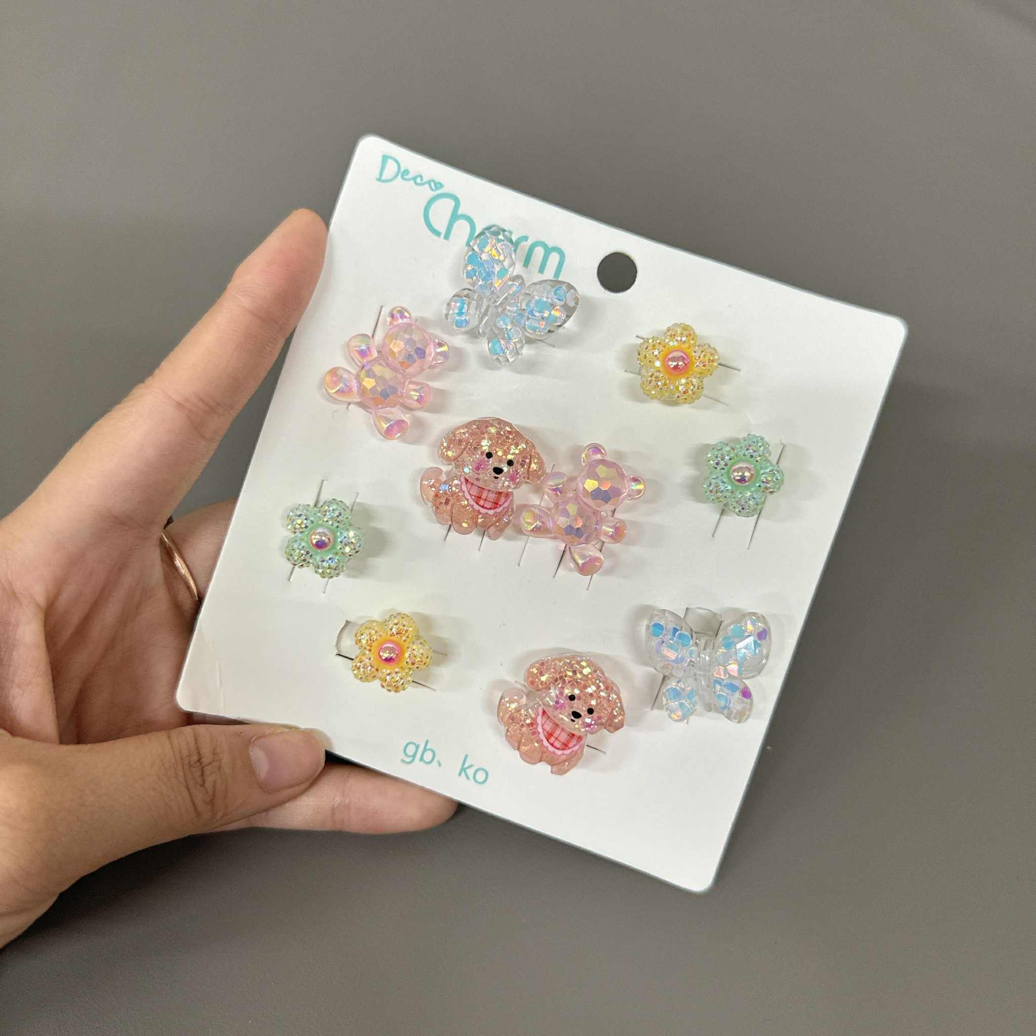 Combo 10 chiếc Jibbitz Crocs, Sticker Gắn Dép, Charm Bearbrick