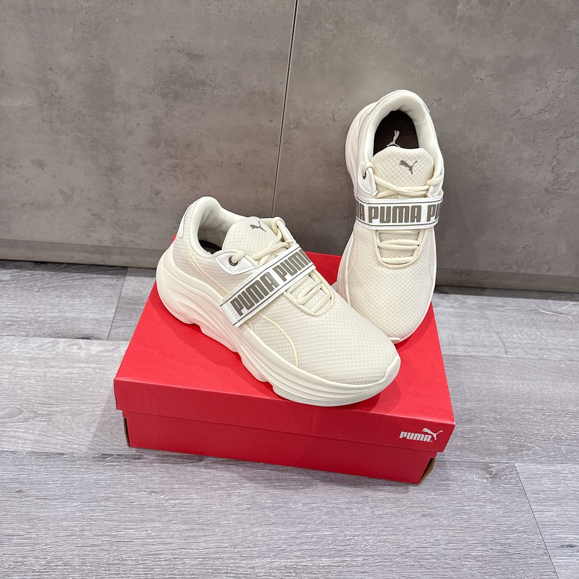 Giày Puma Prowl 680 Frosted Ivory [ 379076-04 ]