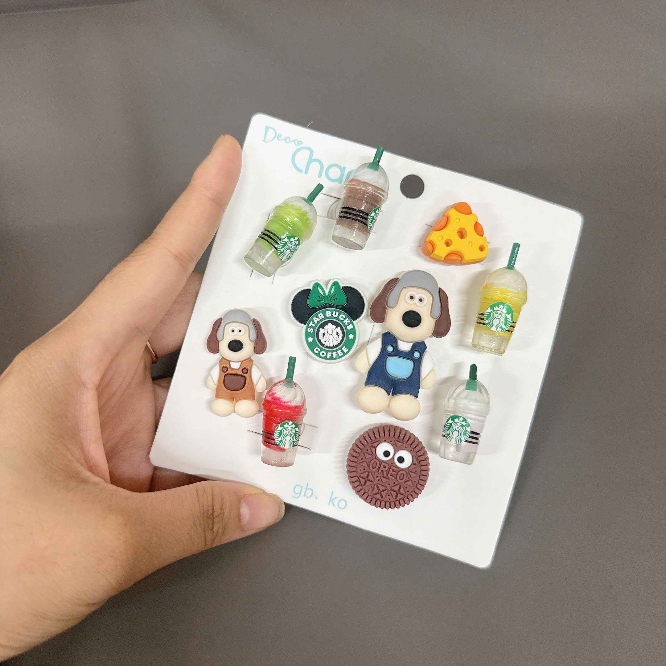 Combo 10 chiếc Jibbitz Crocs, Sticker Gắn Dép, Charm Bearbrick