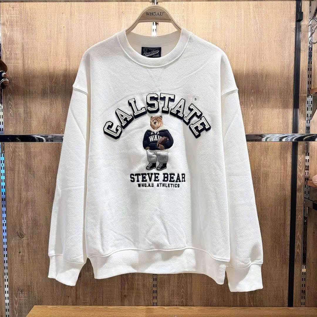 Áo Whoau Steve Patch Sweatshirt Màu Trắng [ WHMWE3923U-00 ]