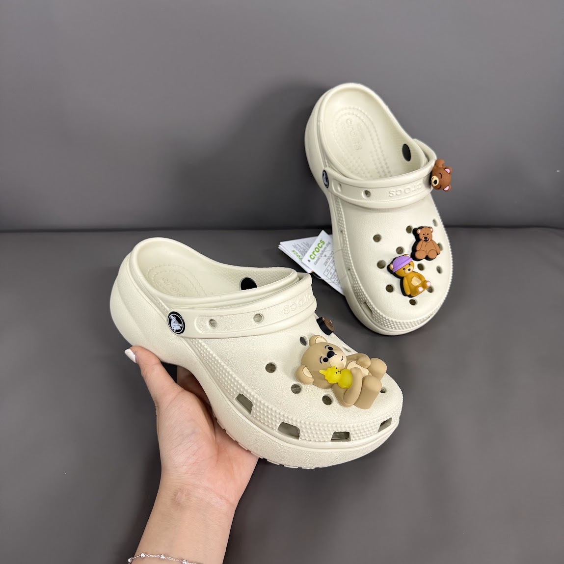 Sục Crocs Platform Classic Bone [ 206750-2Y2 ]