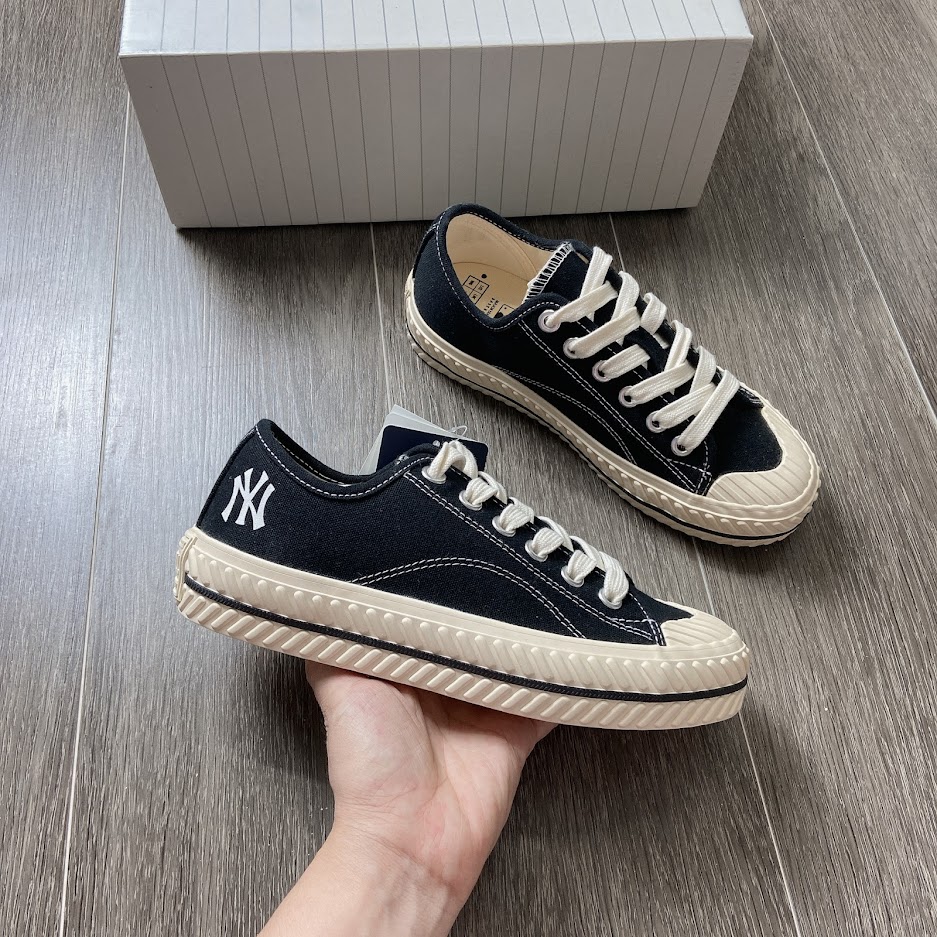 Giày MLB Playball Origins New York Yankees Black [ 32SHP1111-50L ]