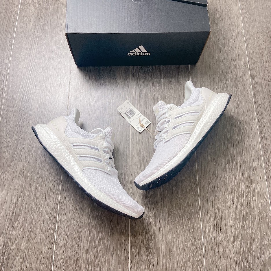 Giày Adidas Ultra Boost 5.0 DNA White FY9349