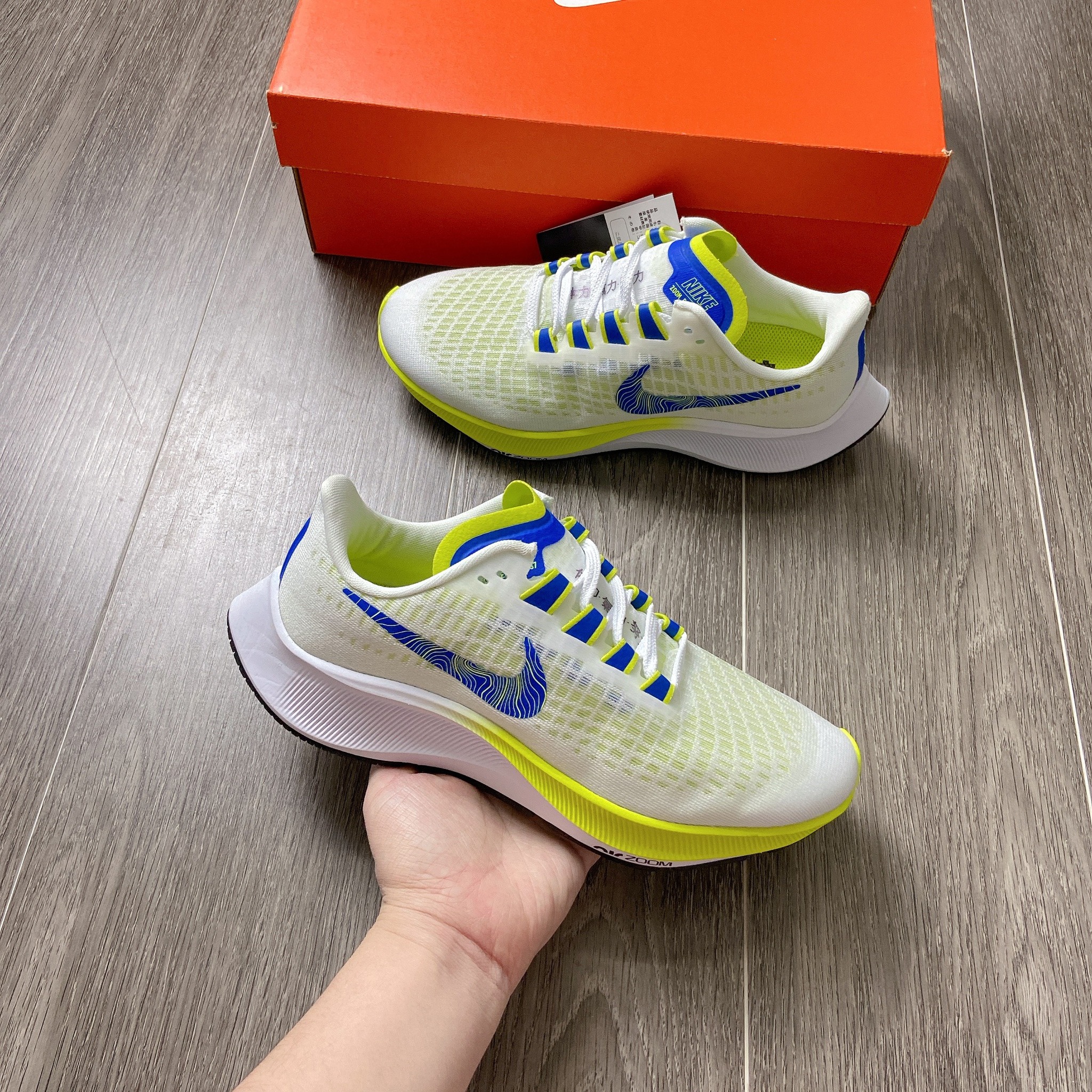 Nike Air Zoom Pegasus 37  (DC5191 100)