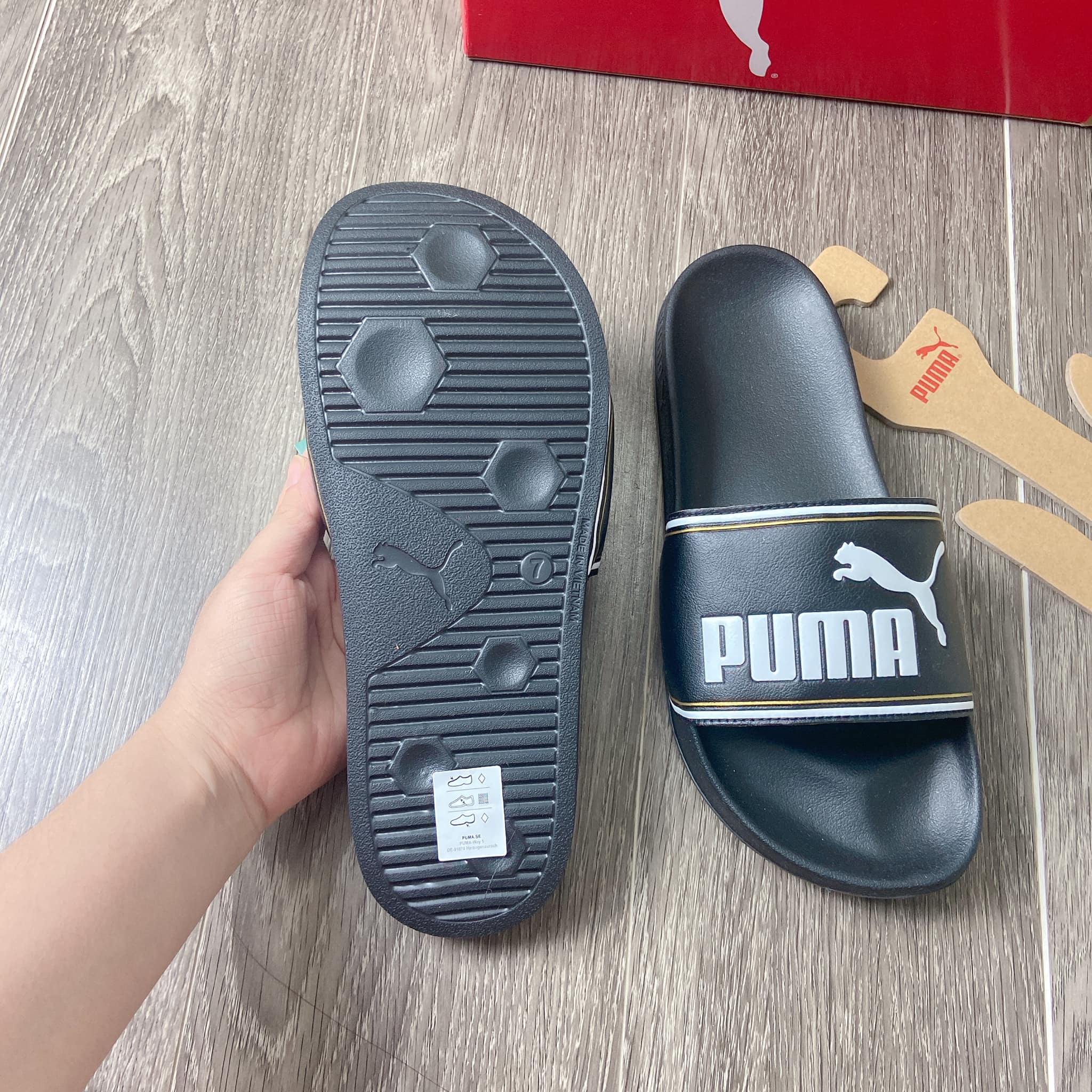 Dép Puma quai ngang bản lớn Leadcat FTR 372276 01