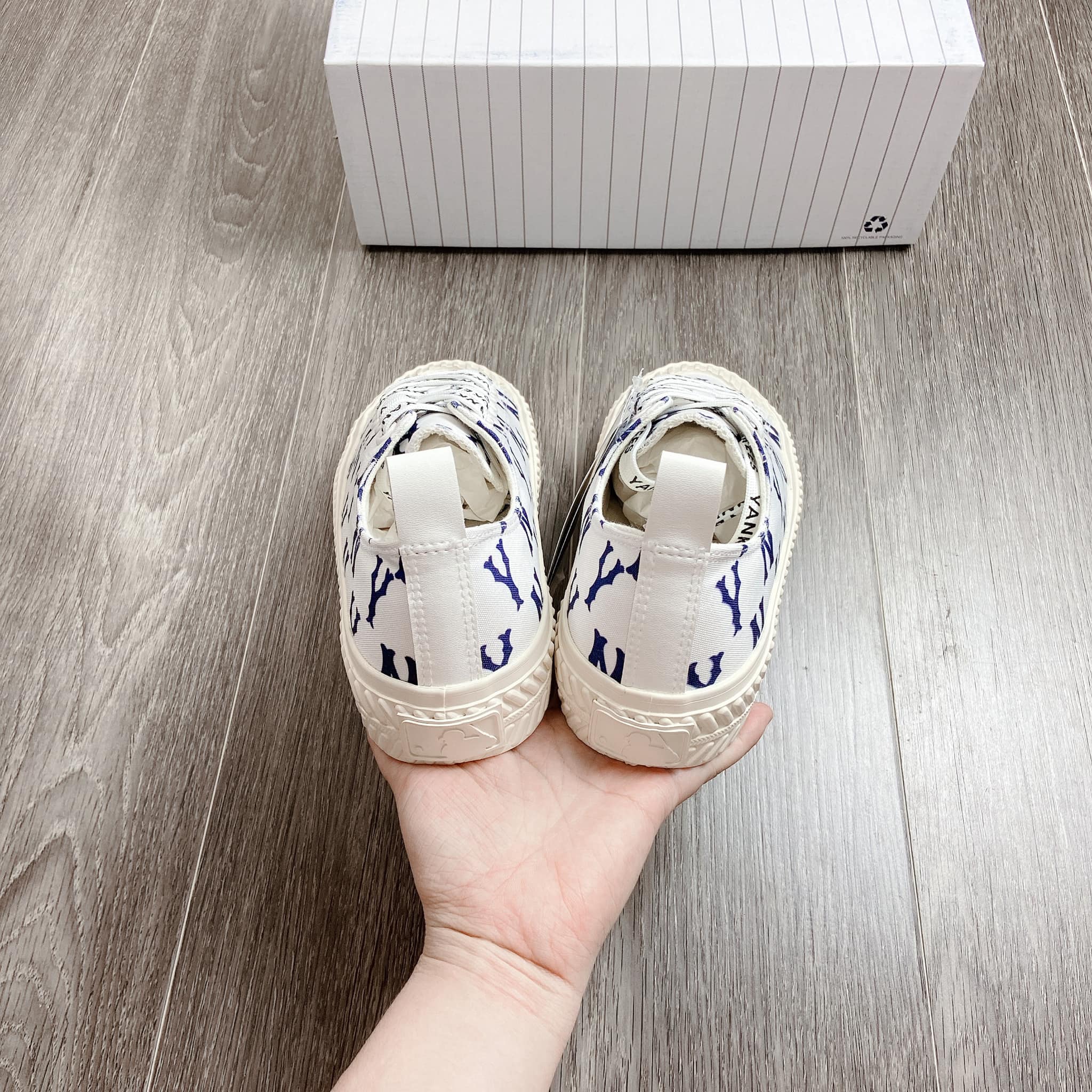 Giày MLB Playball Monogram New York Yankees ( 3ACVVM12N )