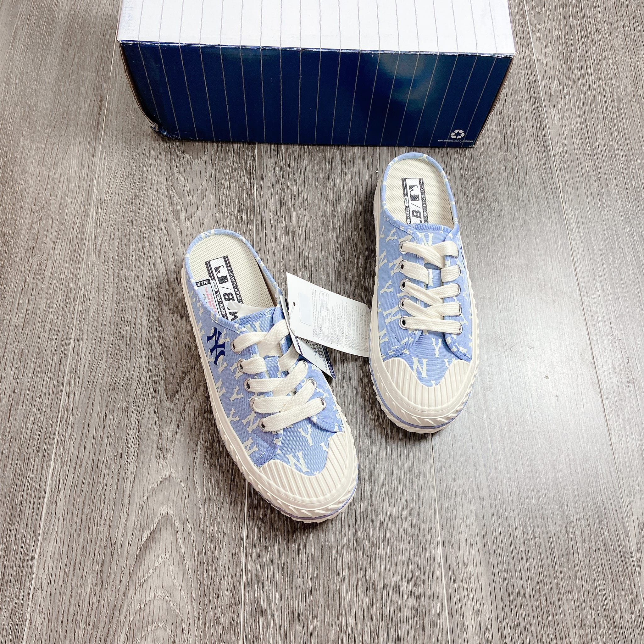 GIÀY MLB PLAYBALL MULE MONOGRAM NEW YORK YANKEES Blue [ 3AMUM212N 50BLL ]