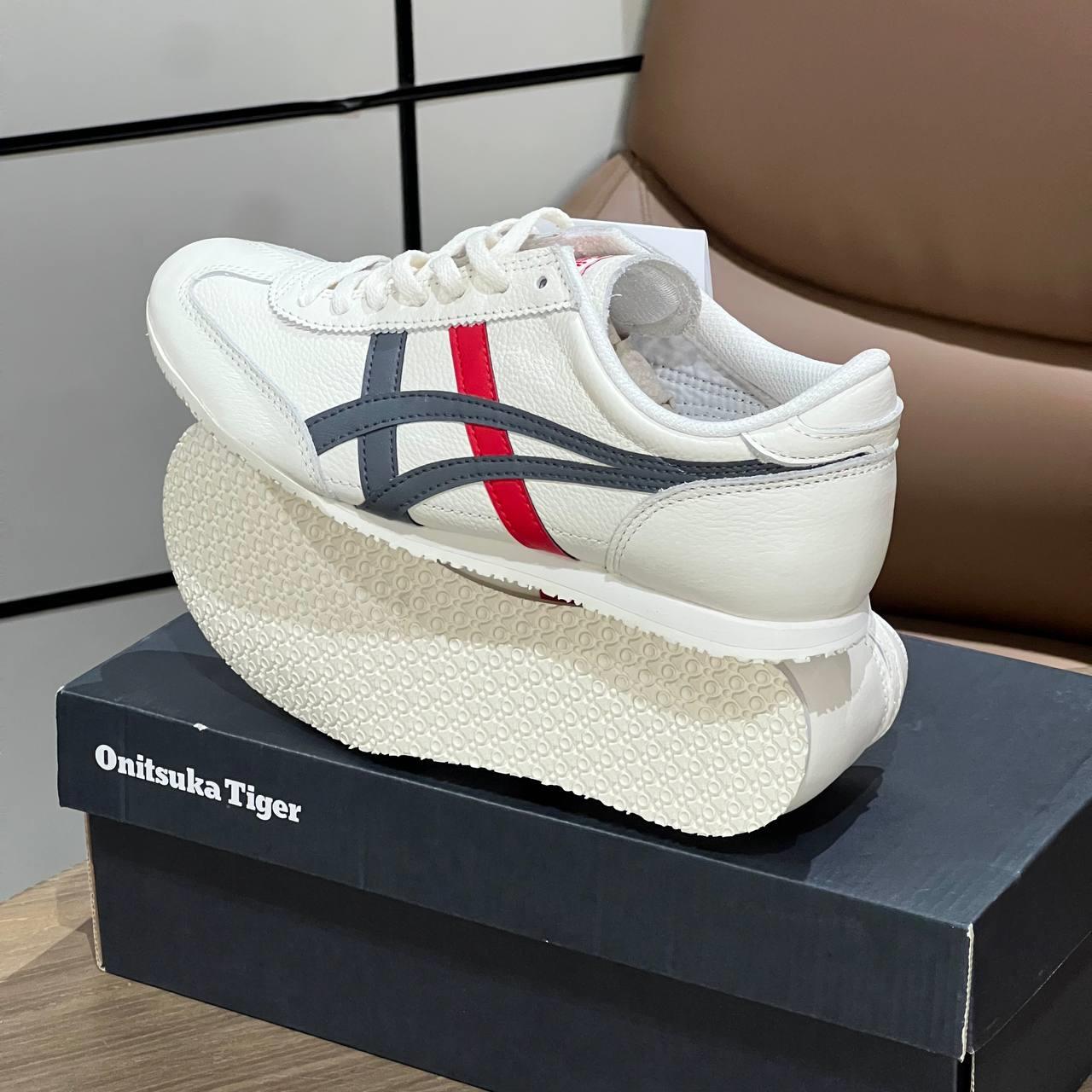 Giày Onitsuka Tiger Machu Racer Cream Black Red [ 1183B770-100 ]