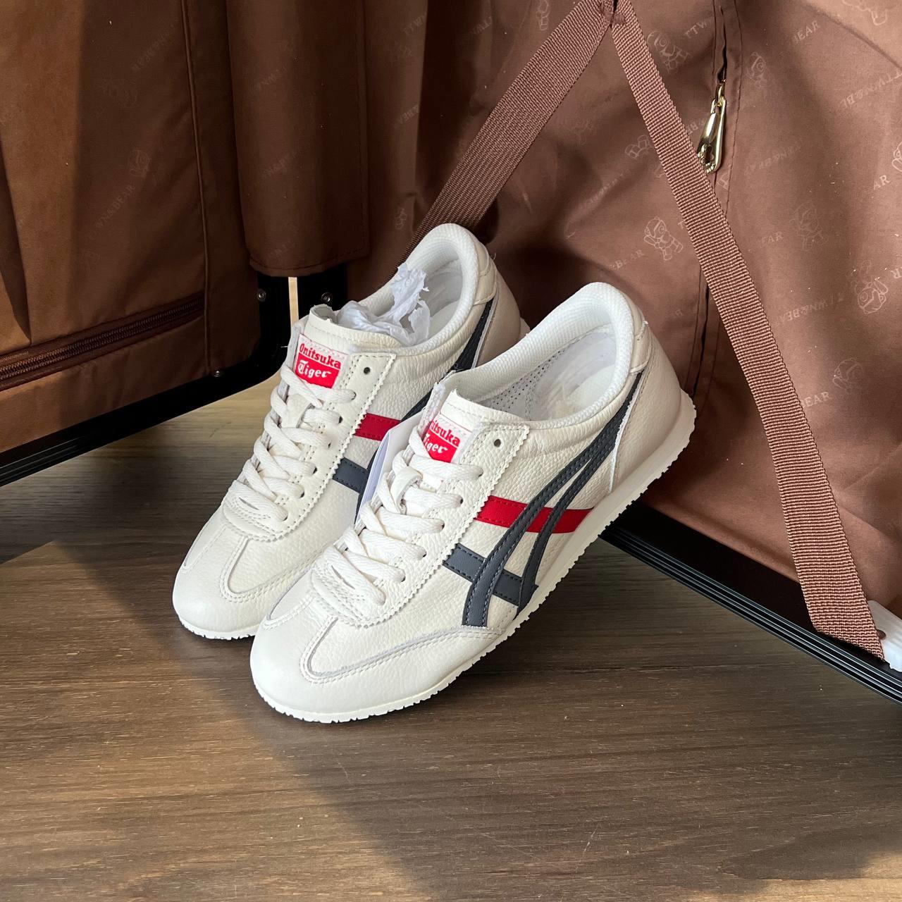 Giày Onitsuka Tiger Machu Racer Cream Black Red [ 1183B770-100 ]