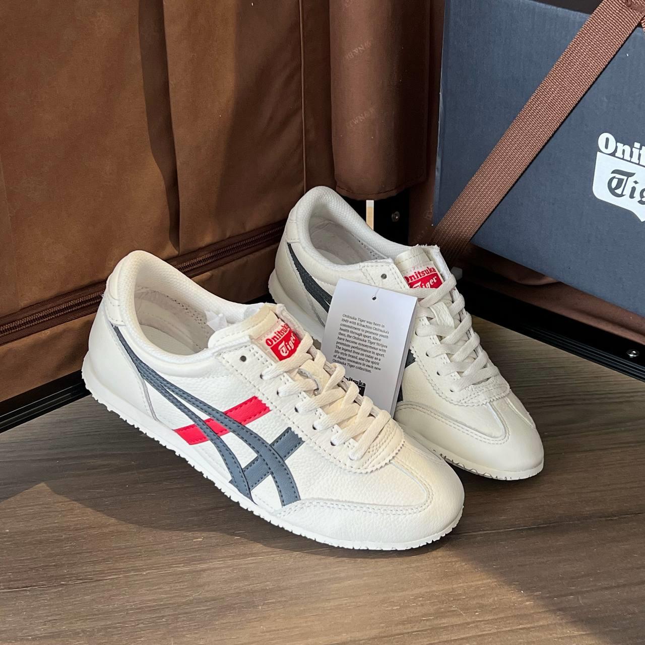 Giày Onitsuka Tiger Machu Racer Cream Black Red [ 1183B770-100 ]