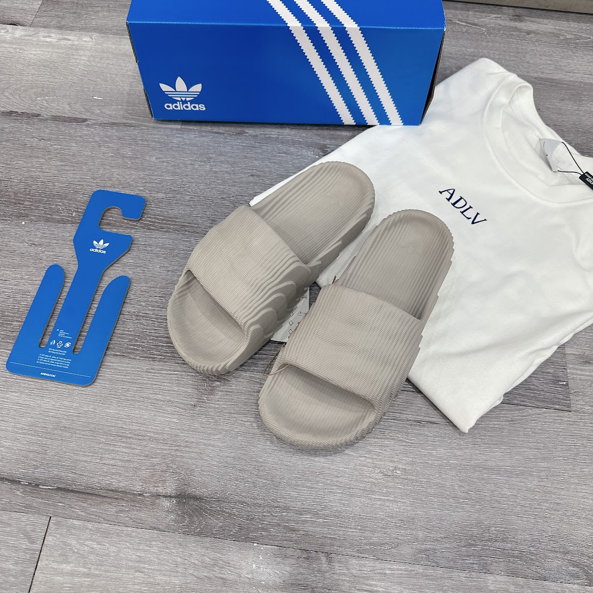 Dép Adidas Adilette 22 Light Brown Grey [ HQ4670 ]