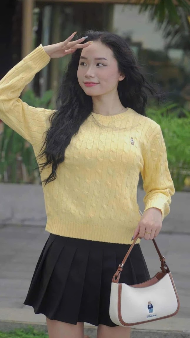 Áo WHOAU Steve Cable R-neck Pull Over Yellow [ WHKAE4901F-01 ]