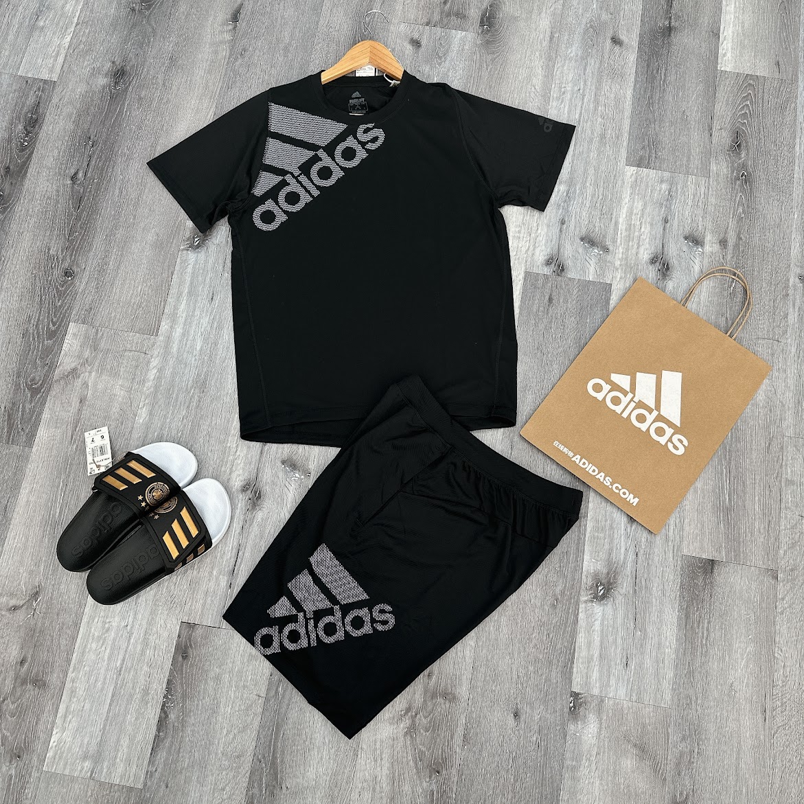 Set Quần Áo Adidas FreeLift Badge of Sport Graphic [ DU0902/DU0934 ]