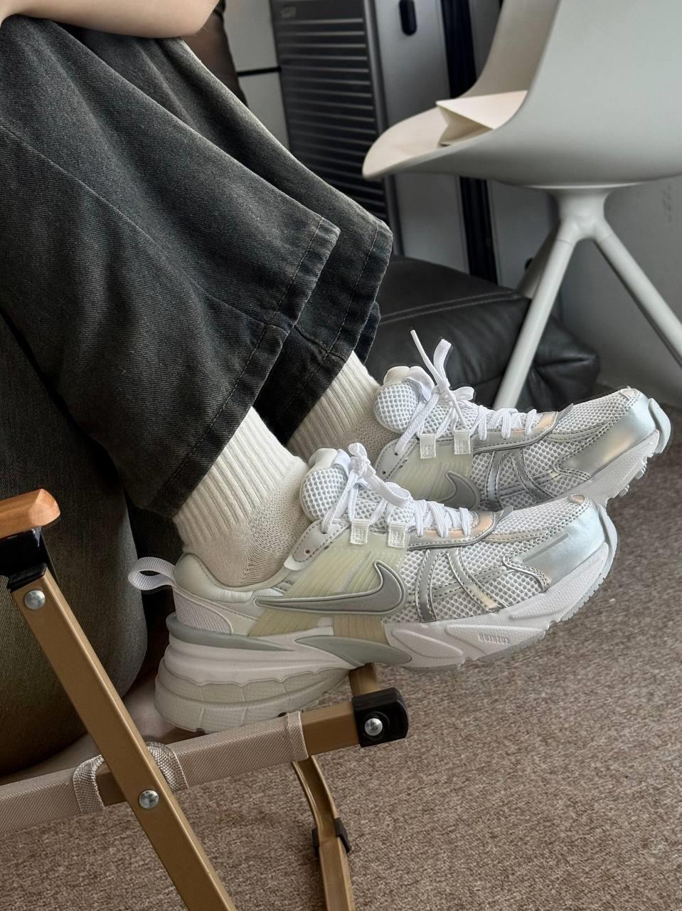 Giày Nike V2K Run Metallic Silver White [ FD0736 104 ]