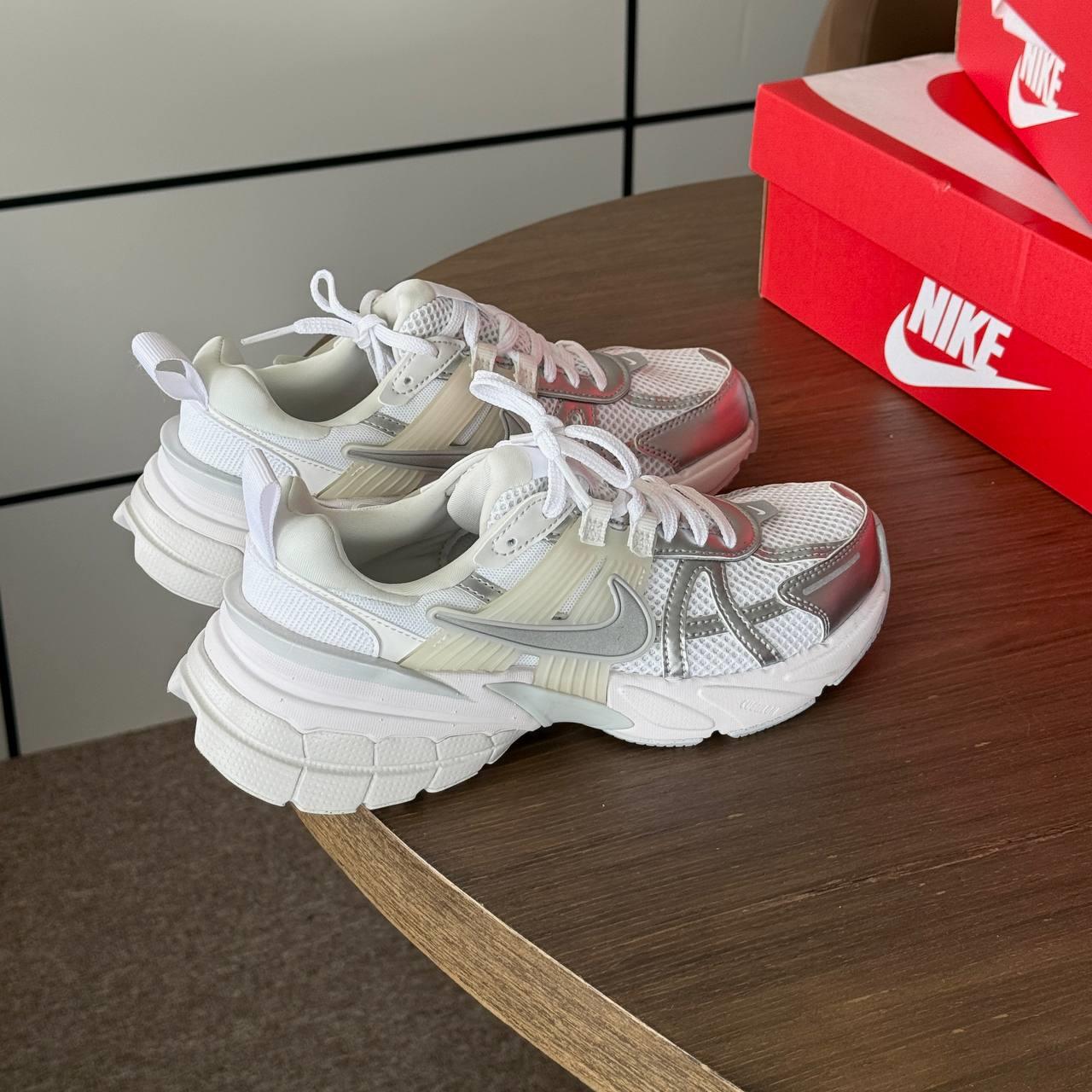 Giày Nike V2K Run Metallic Silver White [ FD0736 104 ]