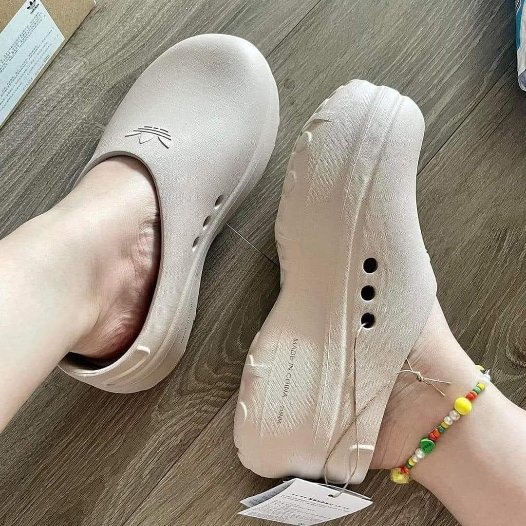 スニーカー ADIDAS Adiform Stan Mule Women's IE7052 ADIDAS ADIFOM STAN SMITH MULE (Wonder Taupe/Wonder Taupe