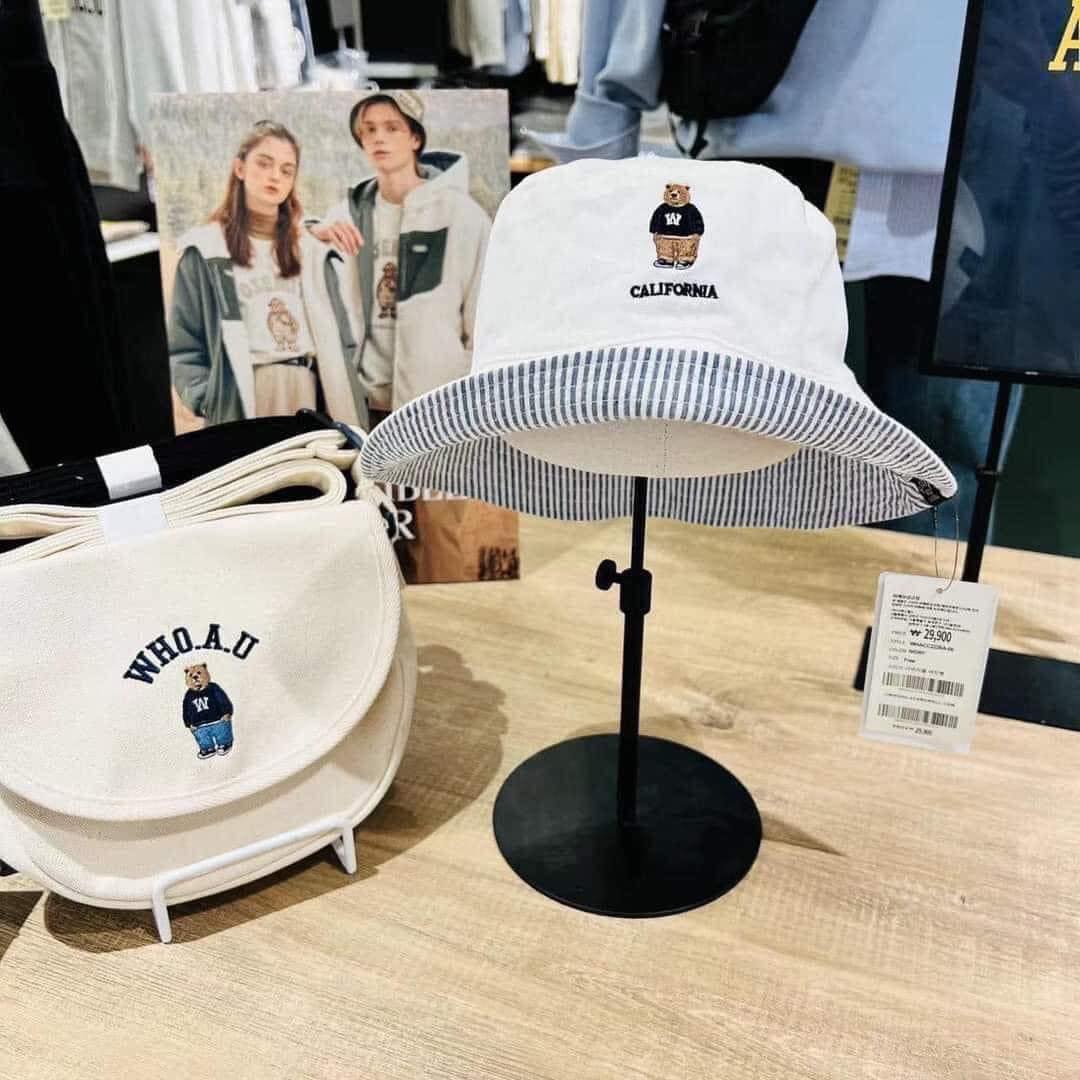 Mũ Whoau Steve Reversible Bucket Hat White [ WHACC4743A-01 ]