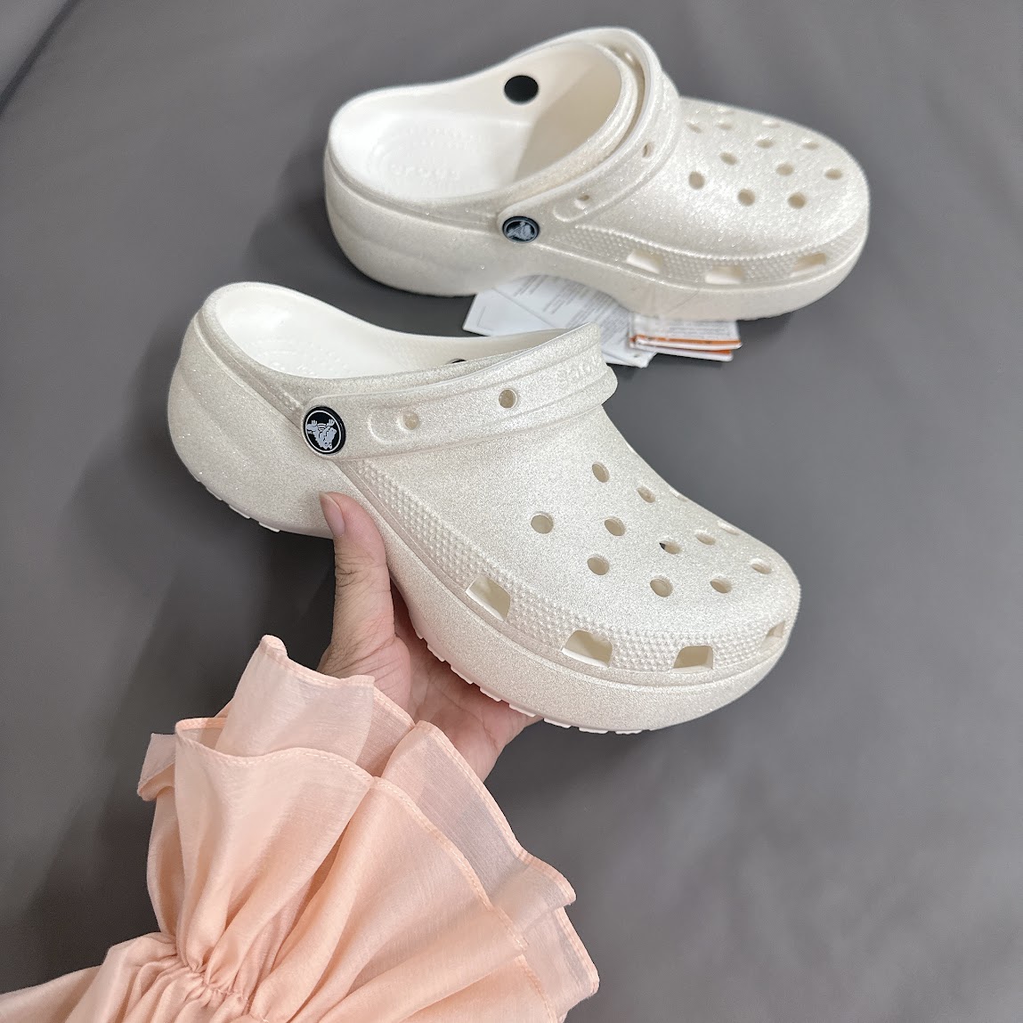 Dép Crocs Classic Platform Glitter Clog W Chalk Ivory [ 207241-0WV ]
