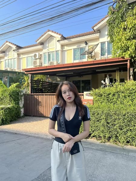 Áo Adidas 3 Stripes V-Neck Slim Black [ IU2416 ]