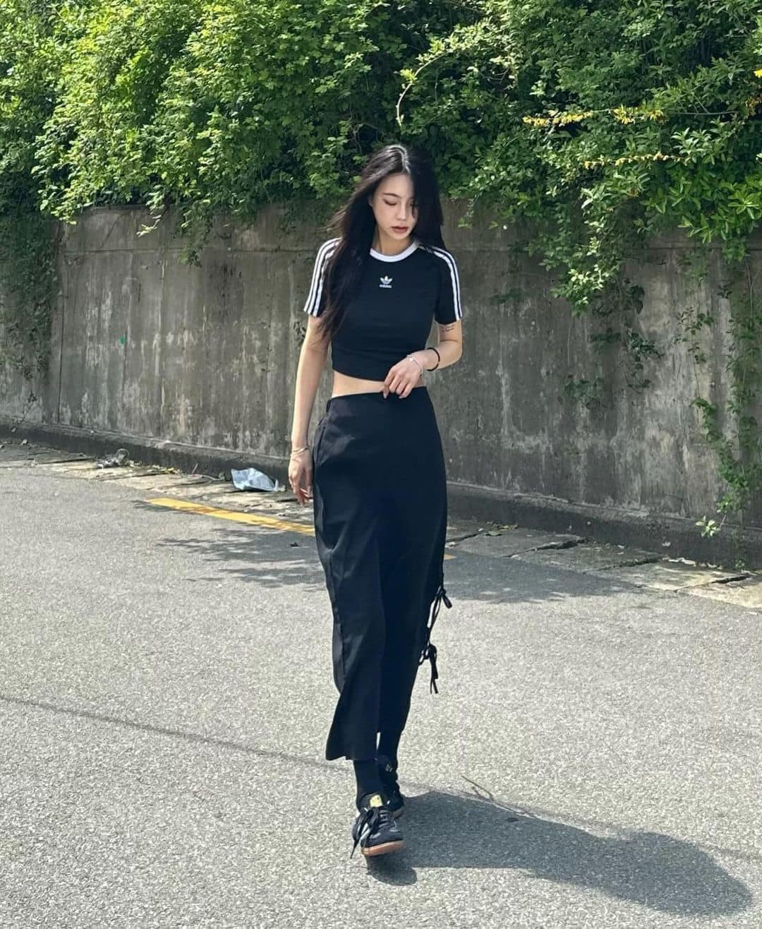 Áo Adidas Baby Tee 3 Sọc Đen [ IU2532 ]