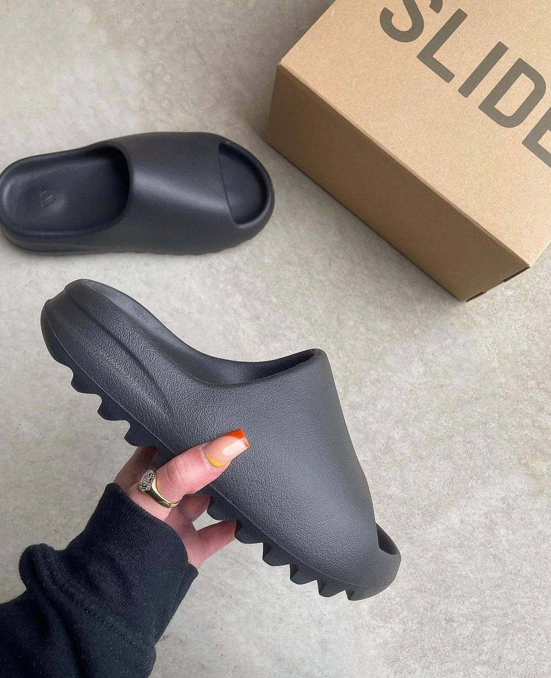 Dép Adidas Yeezy Slide Onyx Black [ HQ6448 ]