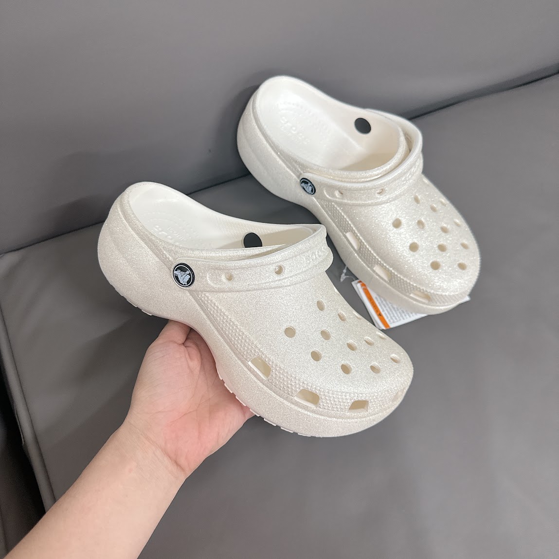 Dép Crocs Classic Platform Glitter Clog W Chalk Ivory [ 207241-0WV ]