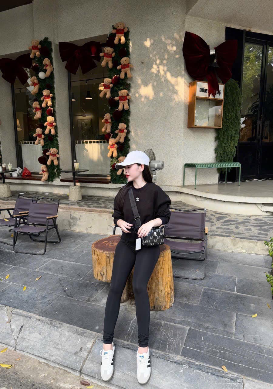 Áo Adidas Sweater Adicolor Essentials Crew Black [ IA6504 ]