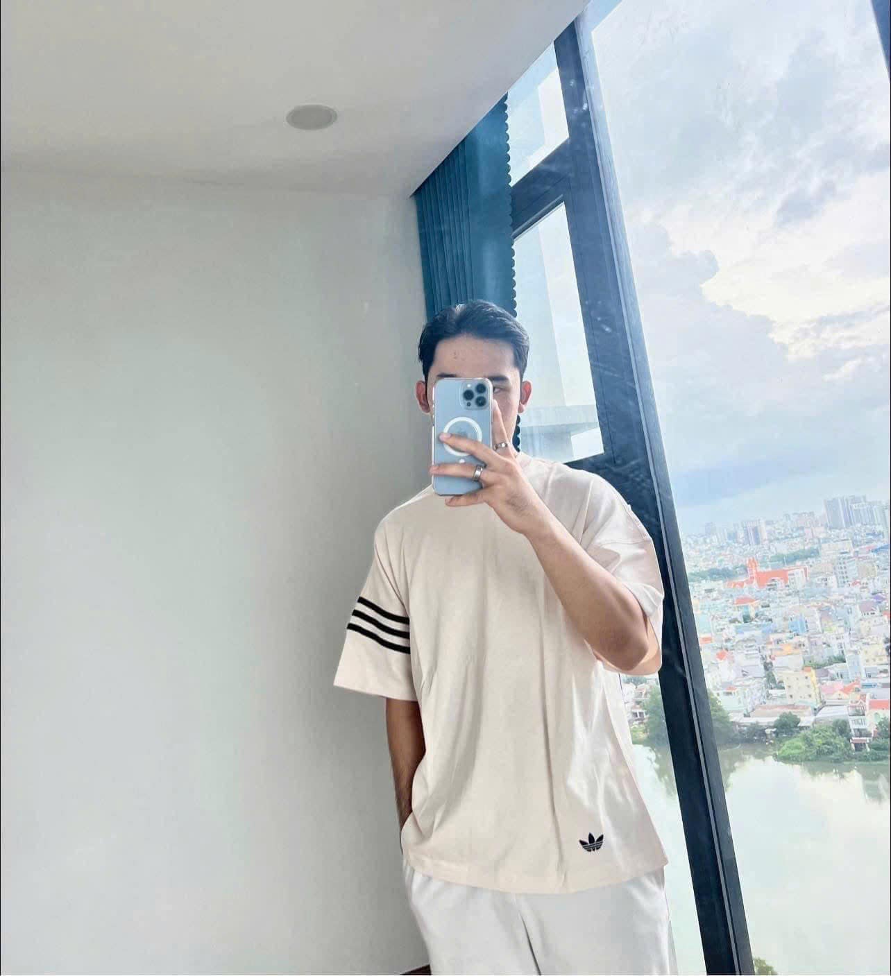 Áo Adidas Street Neuclassic White [ IV5354 ]