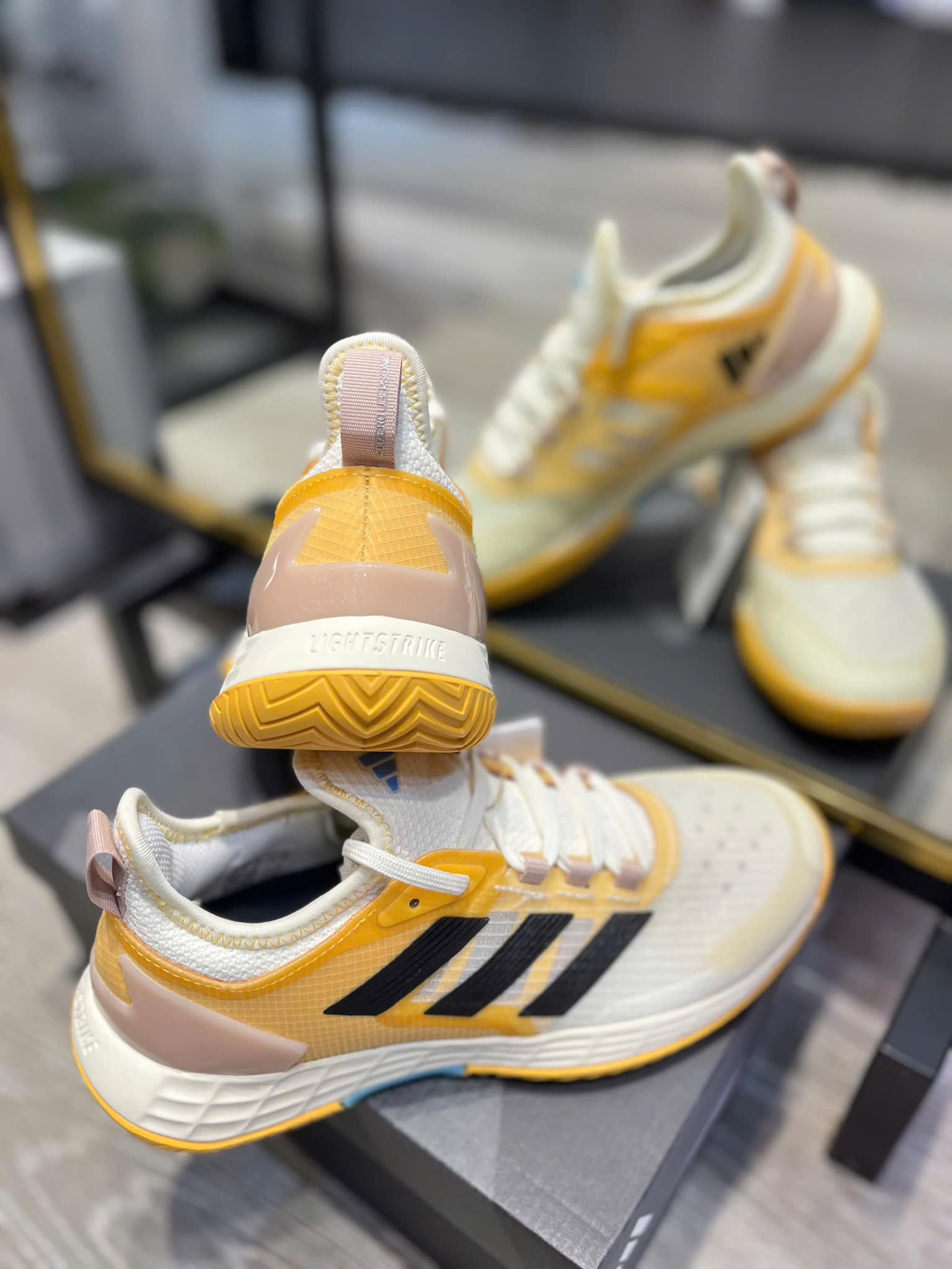 Giày Adidas Pickleball Adizero Ubersonic 4.1 [ IF0412 ]