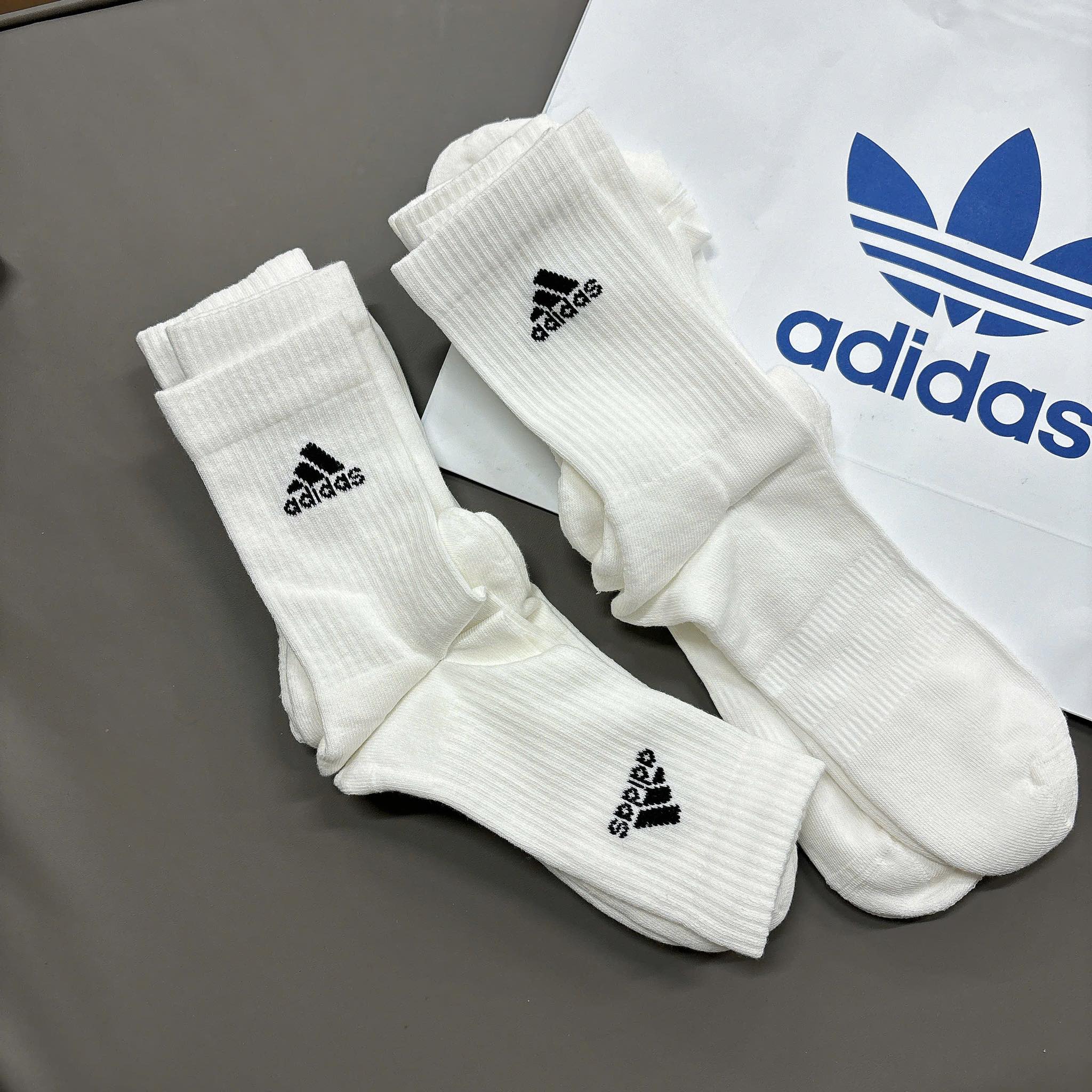 Set Tất Adidas Cushioned Crew Socks 3 Pairs White [ HT3446 ]