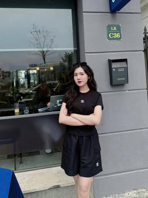 Áo Adidas Originals Essentials Black [ IW5707 ]