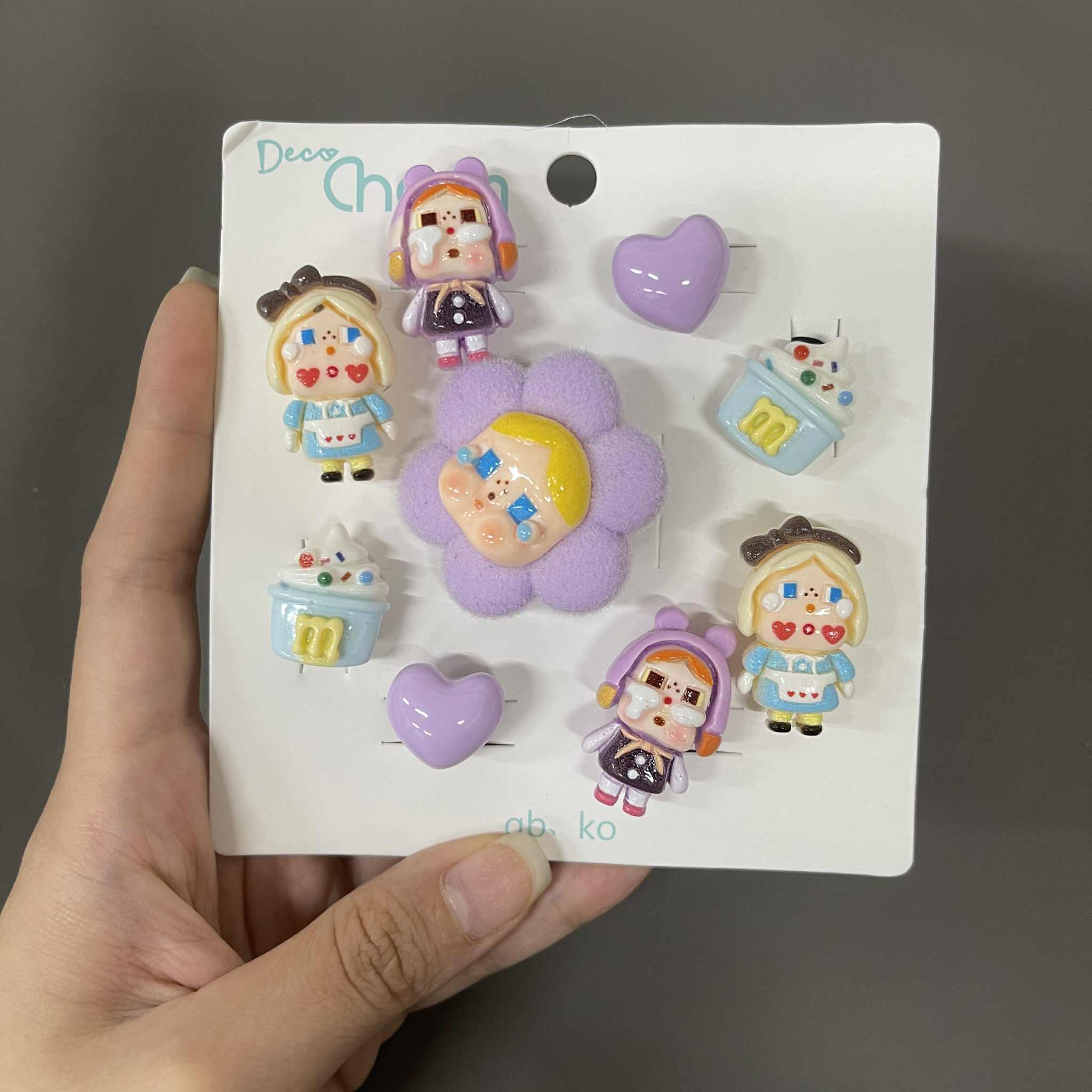 Combo 10 chiếc Jibbitz Crocs, Sticker Gắn Dép, Charm Bearbrick