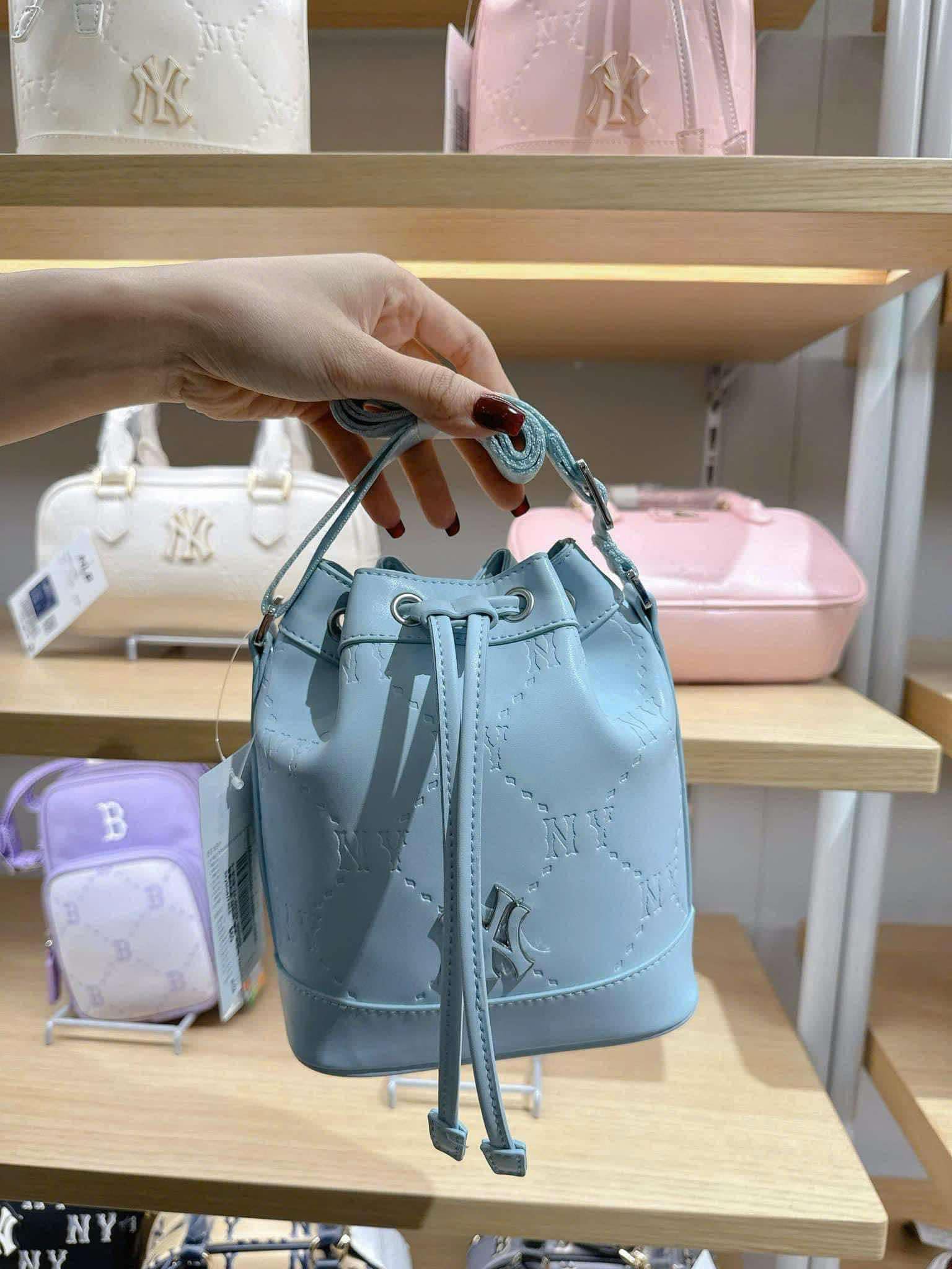 Túi MLB NY Monogram Màu Xanh [ 7ACRMD65N-50SBL ]