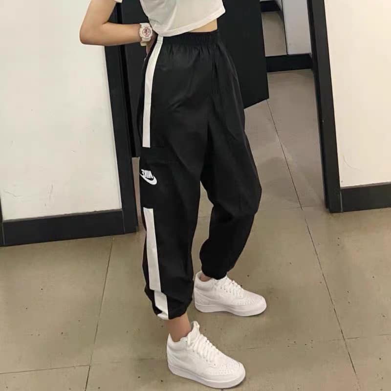 Quần Nike Sportswear Woven Trousers [ CJ7347-010 ]
