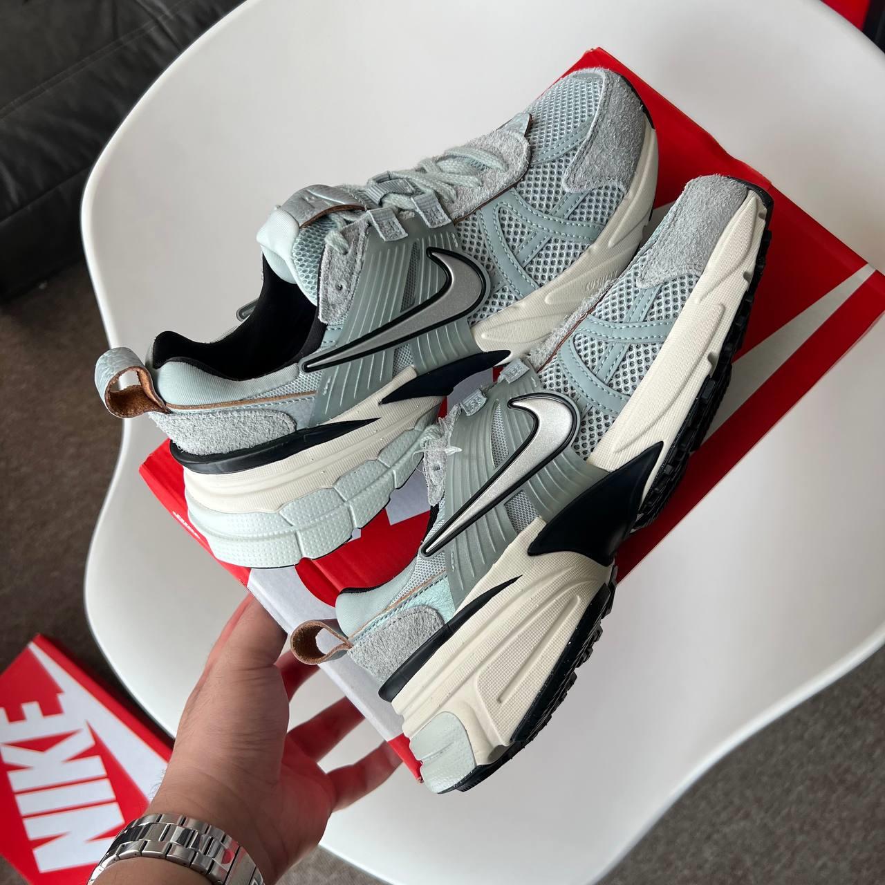 Giày Nike V2K Run Light Orewood Brown [ FN6703-003 ]