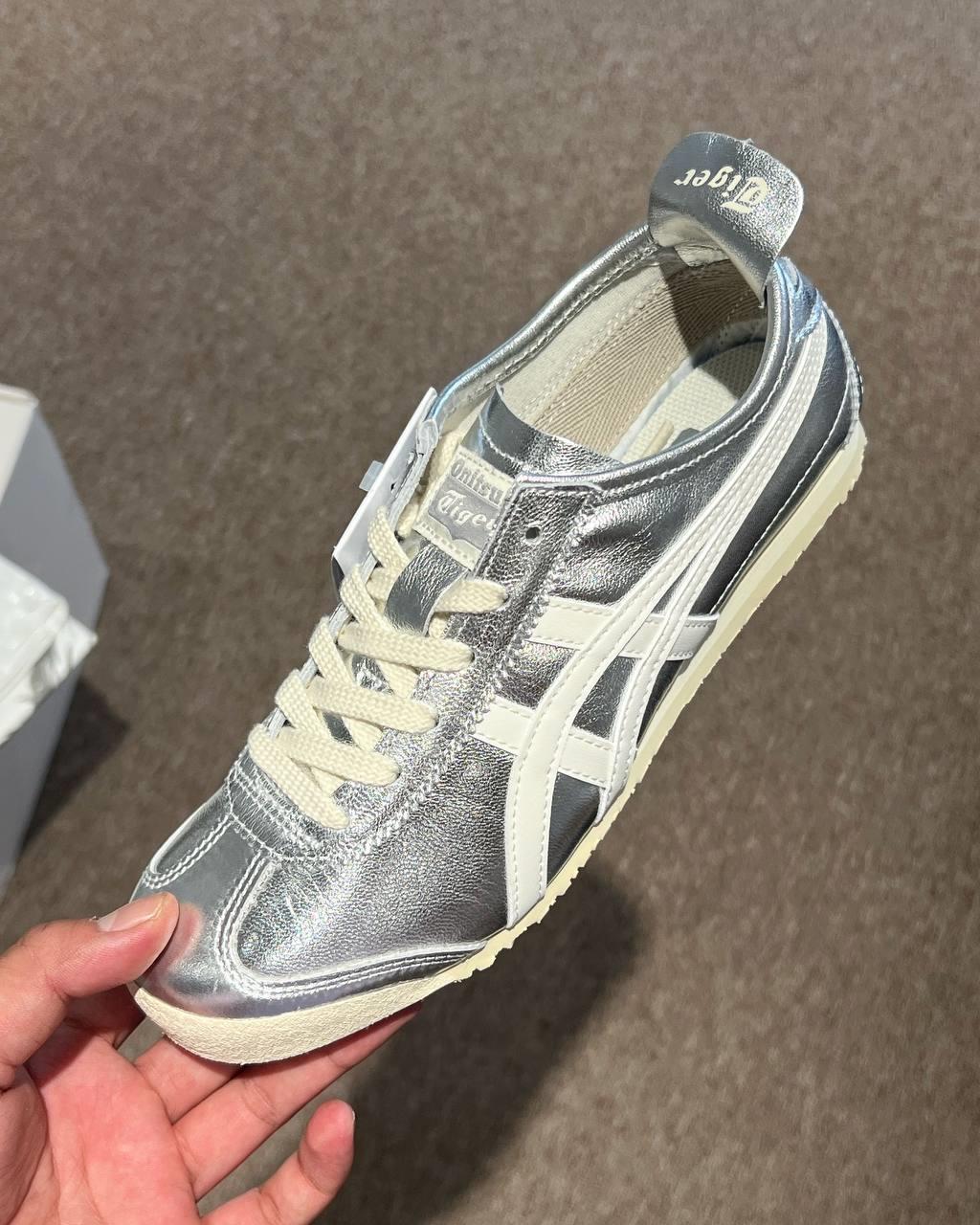 Giày Onitsuka Tiger Mexico 66 Silver Off White [ 1183B566-021 ]