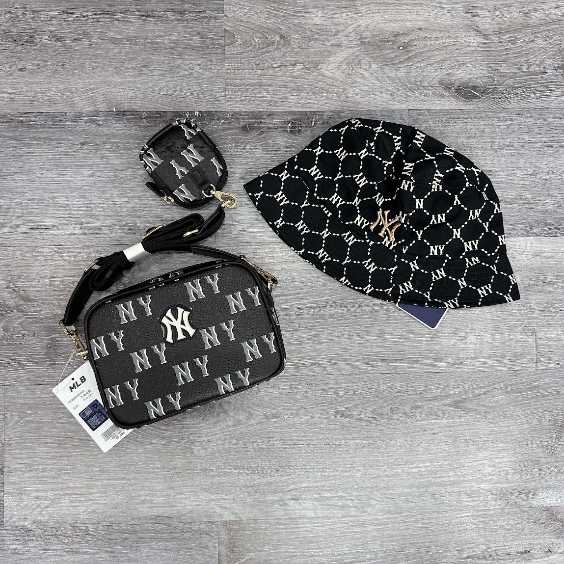 Túi MLB Monogram Dia New York Black [ 7ACRM084N 50BKS ]