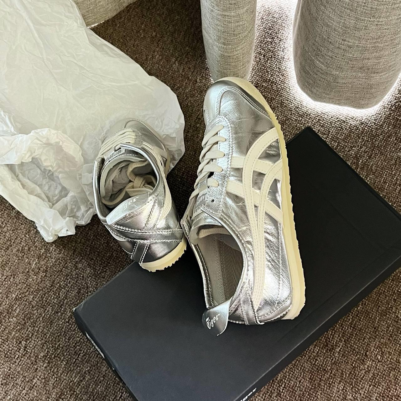 Giày Onitsuka Tiger Mexico 66 Silver Off White [ 1183B566-021 ]