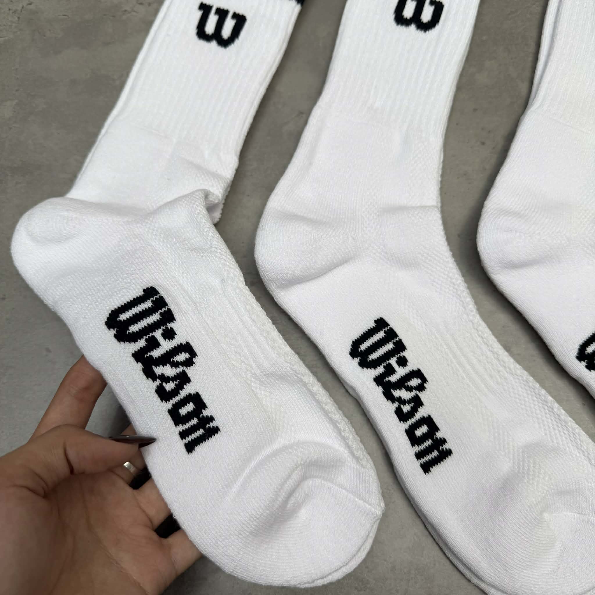 Set Tất Wilson 3 Pack White Black [ BT-2CS13 ]