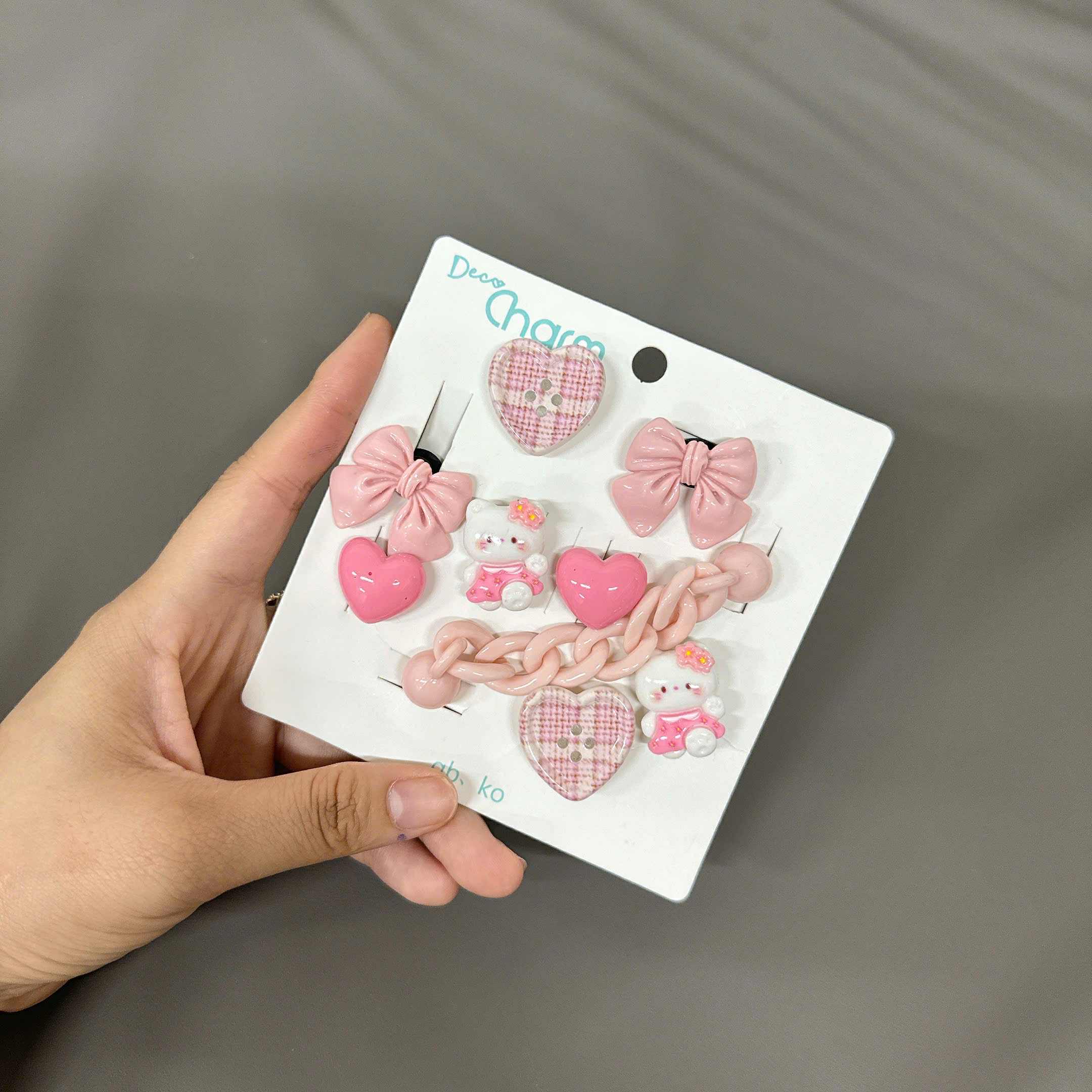 Combo 10 chiếc Jibbitz Crocs, Sticker Gắn Dép, Charm Bearbrick